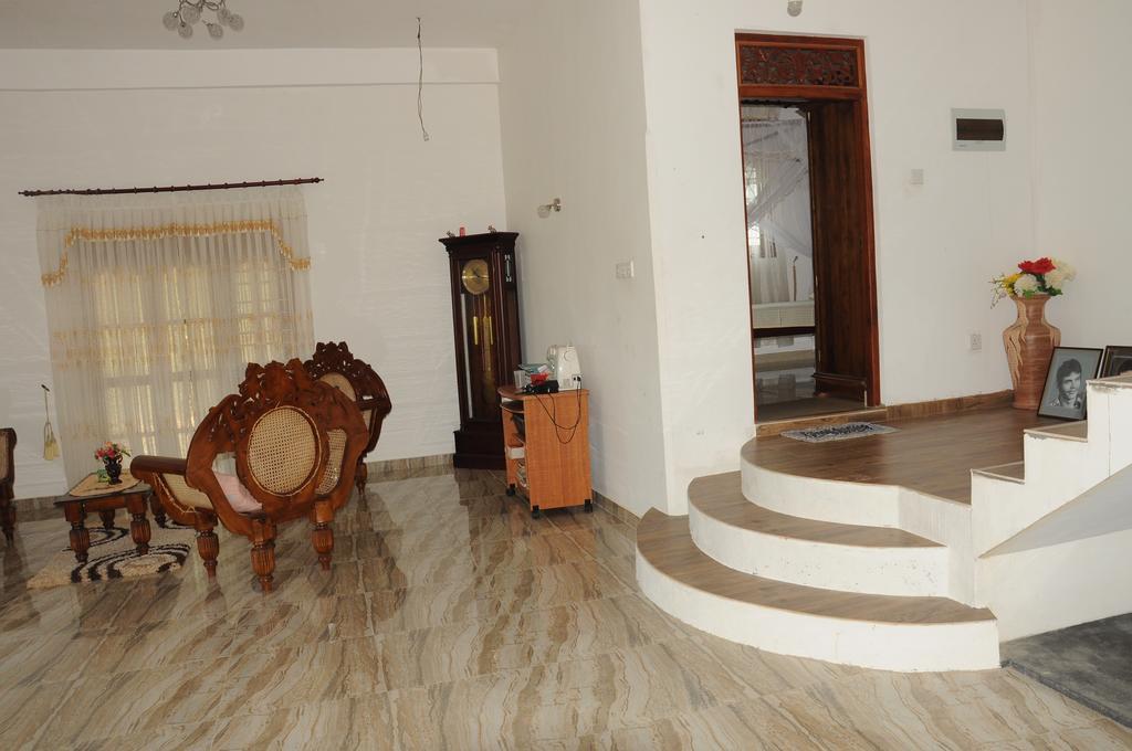 Deutsche Villa Hikkaduwa Exterior foto